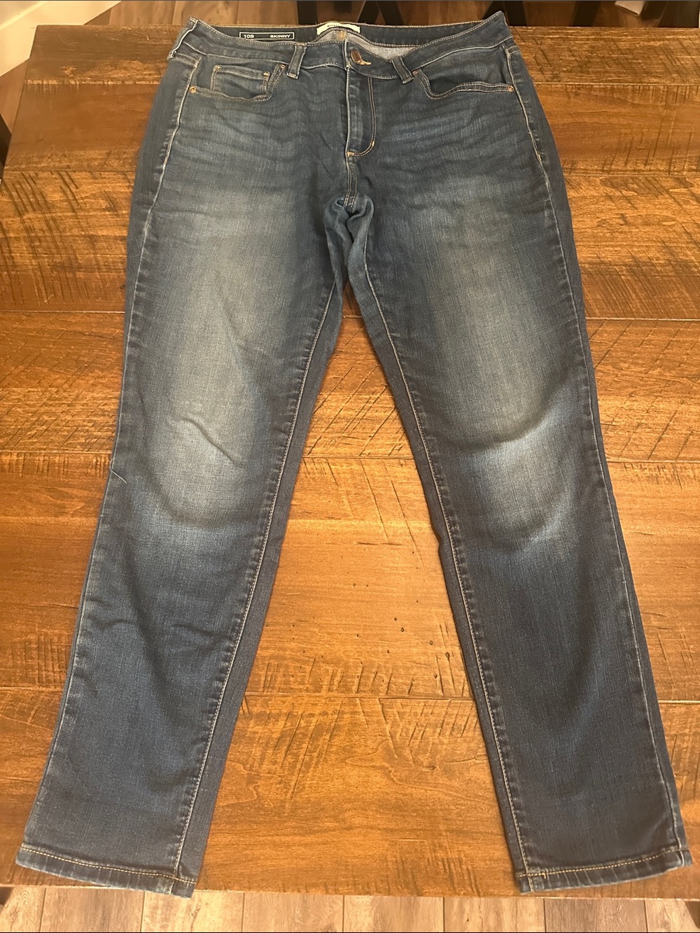 Sonoma Straight-Leg Women's Jeans in Medium Blue Wash